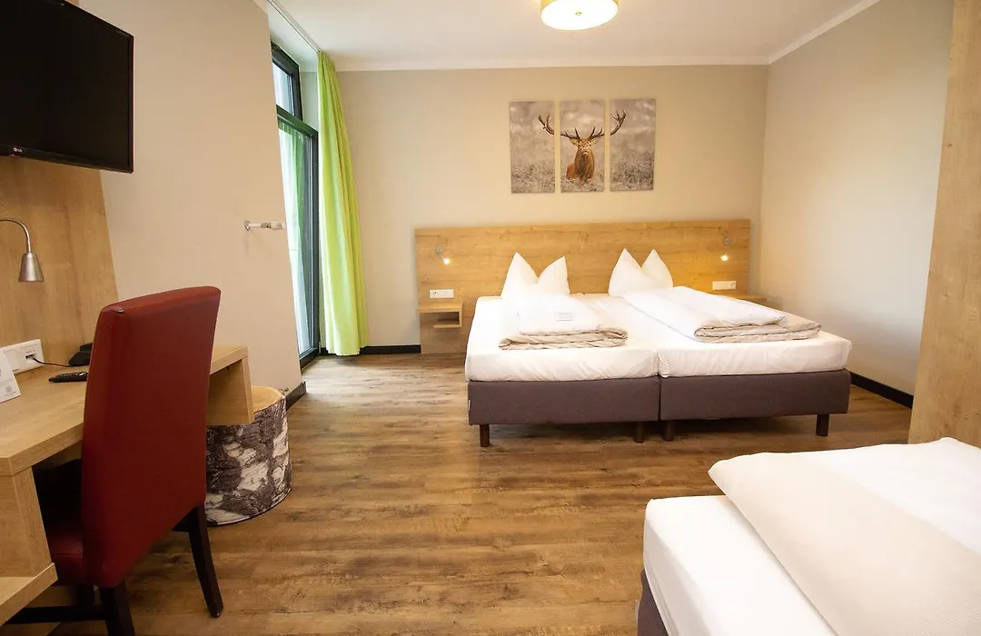 Hotel Dolomit-1